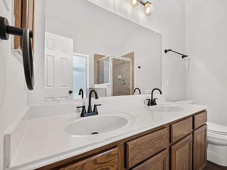 20707 Pine Rain Ct — Photo 29