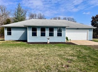 3045 New Hope Rd, Fordland, MO 65652