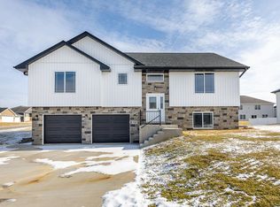 LOT 3 Pheasant Run Ln, Epworth, IA