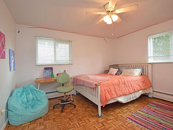 5th image of 4052 O Leary Ave
