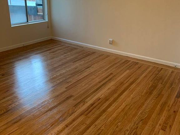 3rd image of 339 Mount Vernon Ave