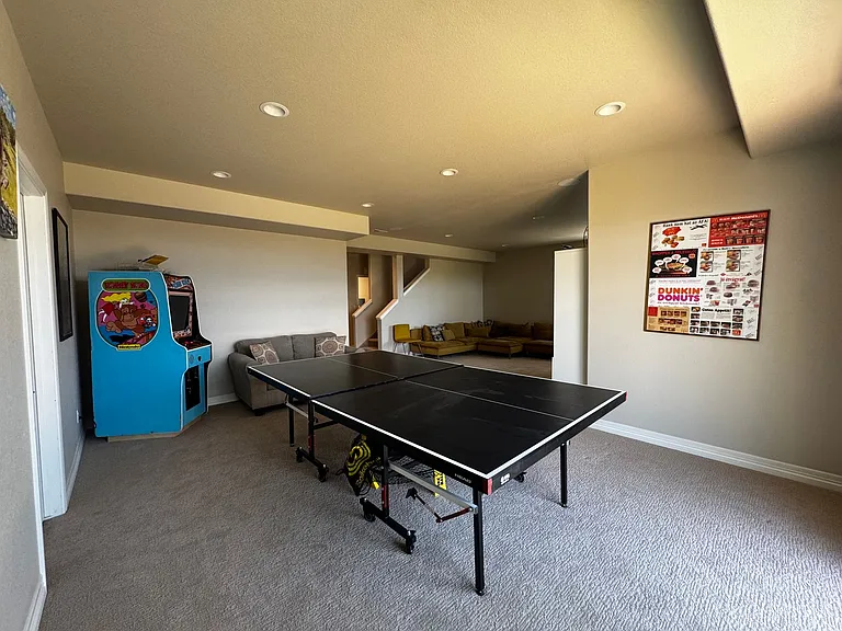 4553 Hanging Lake Cir — Photo 26