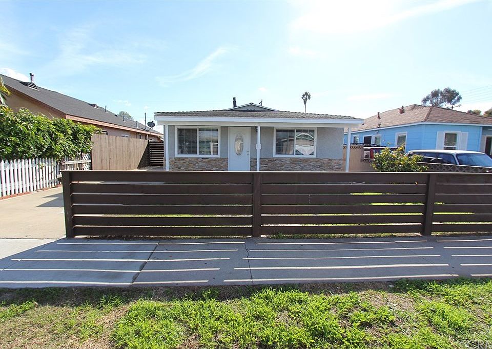 1st image of 5158 W 135th St