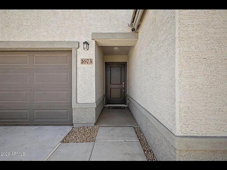 1673 W Inca Dr — Photo 2