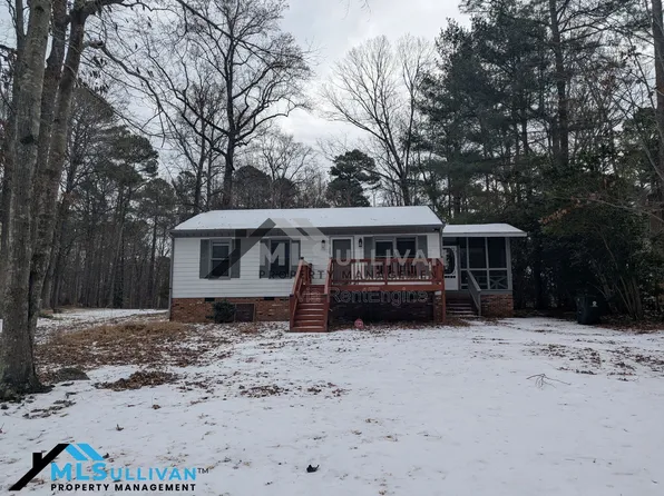 5802 Lillie Dr, Durham, NC 27712