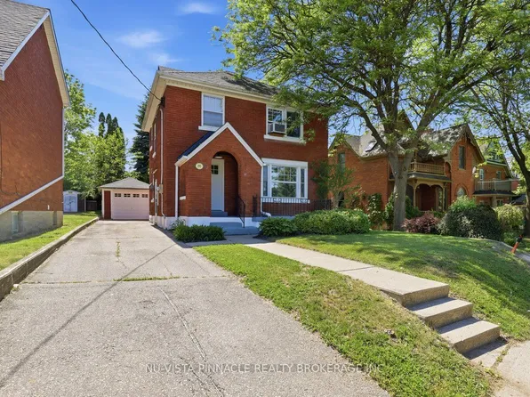 193 Waterloo St, Kitchener, ON N2H 3V9