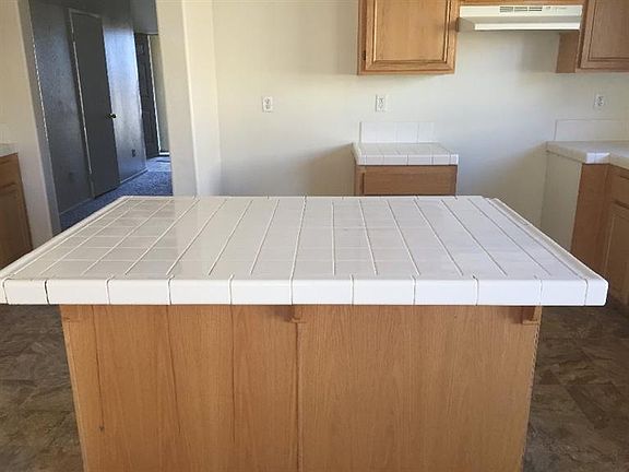 3rd image of 13597 Winewood St