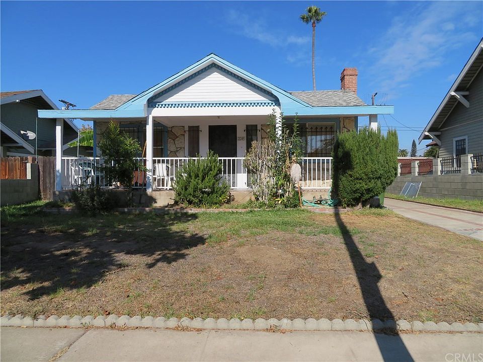 1st image of 2245 W 29th Pl
