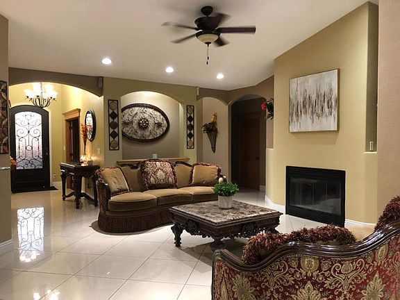 3rd image of 3206 N Avenue A