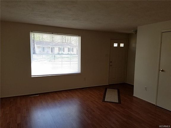 5th image of 5224 Summerleaf Dr