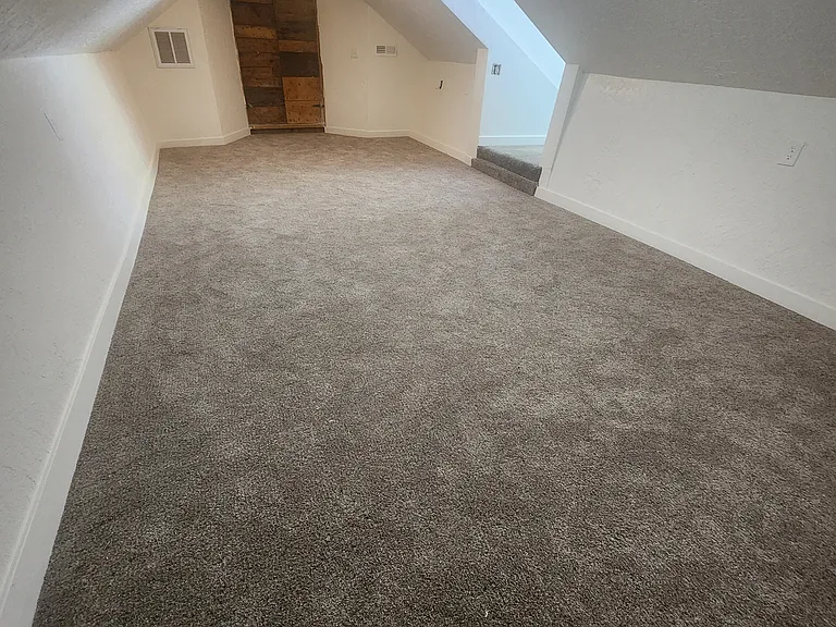 1650 Fowler Ave — Photo 11