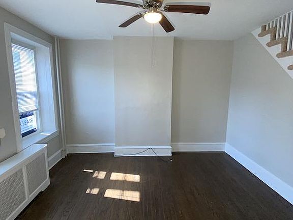 3rd image of 3809 Cresson St