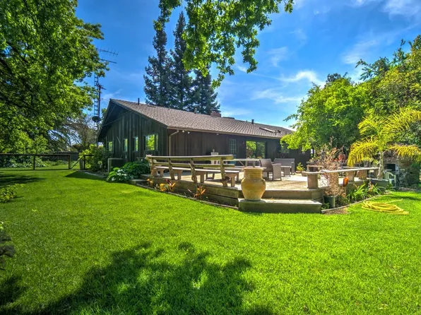5348 E Shippee Ln, Stockton, CA 95212