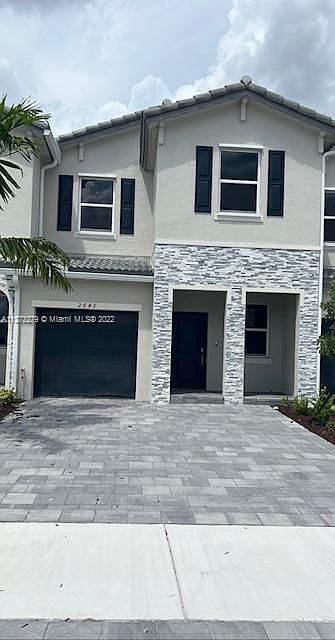 1st image of 2643 SE 11th St #2643