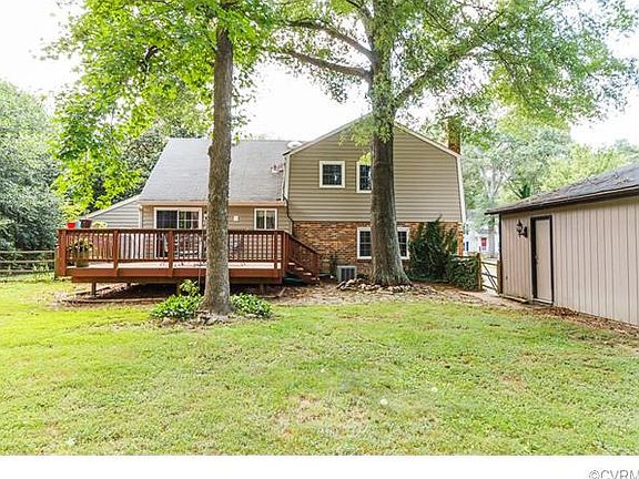 4th image of 1531 Charrington Dr