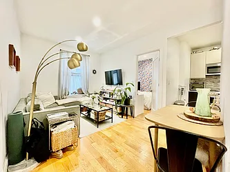 Rented by HOLTON REAL ESTATE INC.