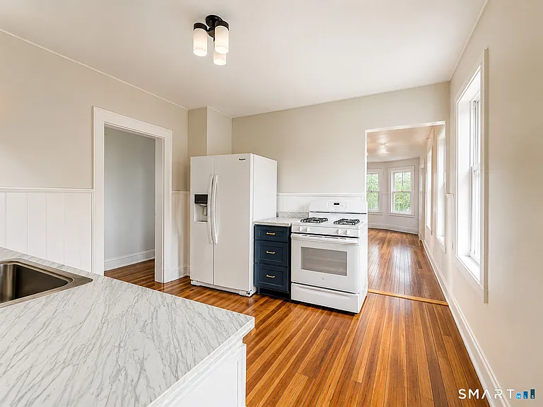 610 Hawley Ave #2 — Photo 8