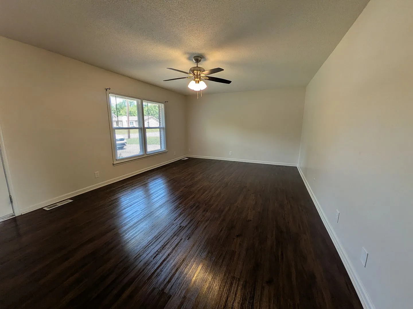 809 Margret Rd. — Photo 3