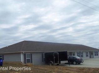 107 Nancy Ln APT B, Russellville, KY 42276