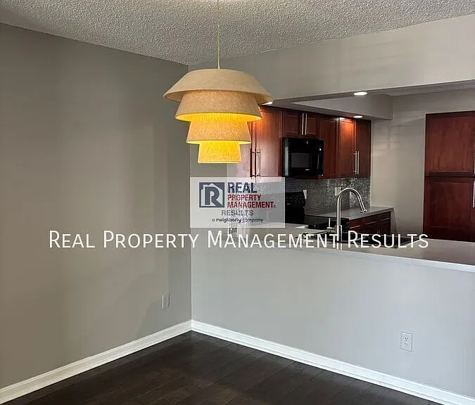 107 Olde Newburgh Dr — Photo 6
