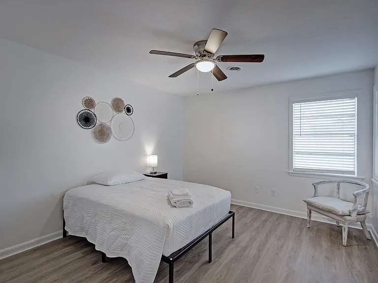 5948 Whitestone Rd — Photo 10