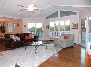 93 Sunrise Ave, Leominster, MA 01453