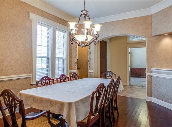 2nd image of 2610 Kuykendall Dr
