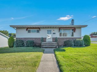 100 Ann St, Old Forge, PA 18518