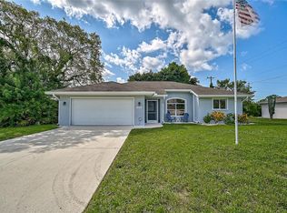 1235 Palmetto Dr, Venice, FL 34293