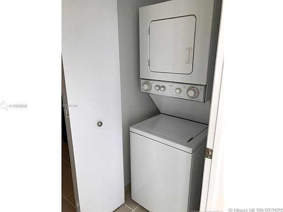 5th image of 1861 NW South River Dr Unit 2202