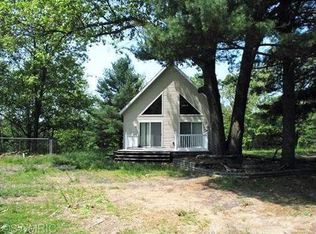 7768 E Lake Rd, Twin Lake, MI 49457