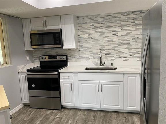 5th image of 1505 SE Royal Green Cir APT U204