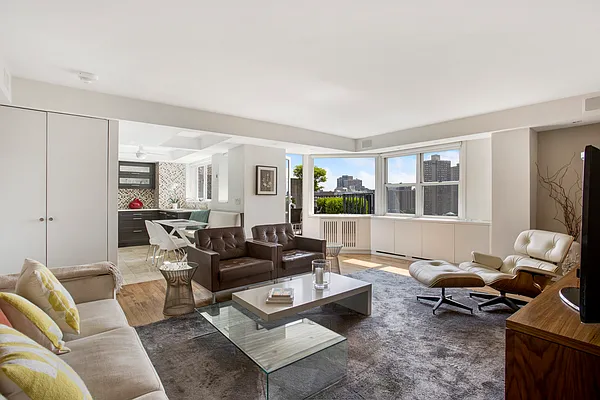 Sold by Compass | media 2