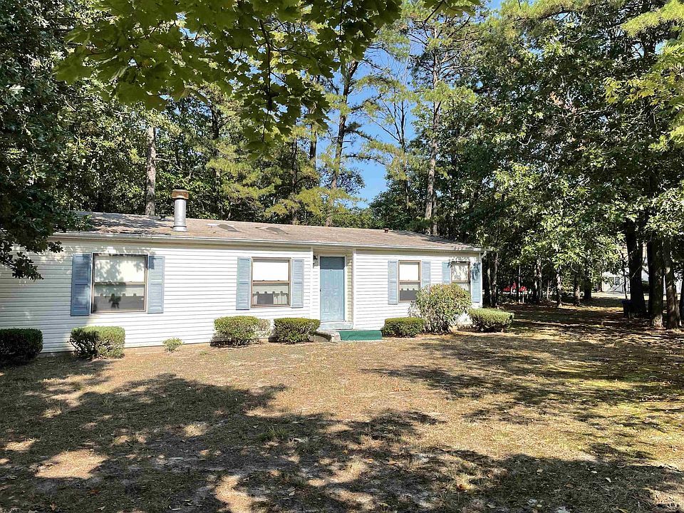 1st image of 1393 White Oak Cir