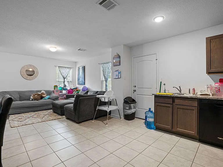 28612 Rantoul Ct — Photo 7
