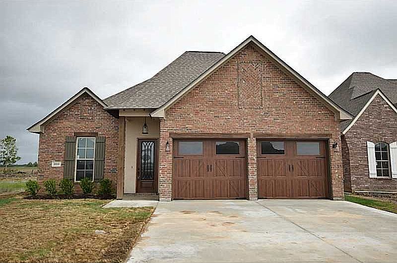 1st image of 3219 Fairwood Ln