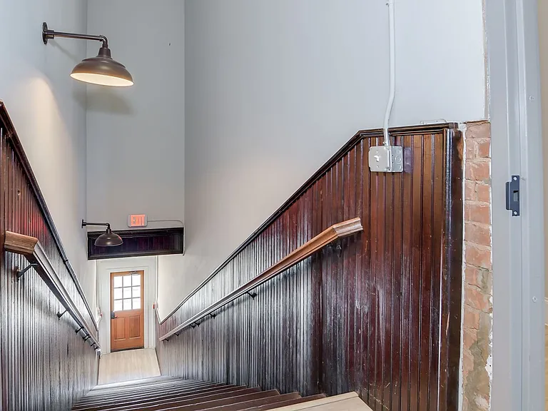 164 N Louisville St #2 — Photo 34