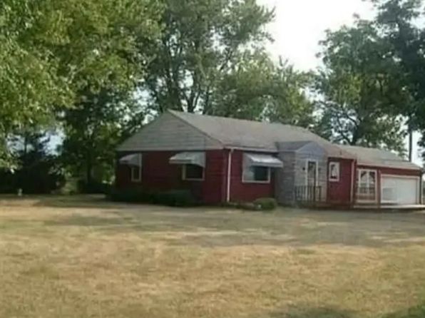 2377 Dakota Dr