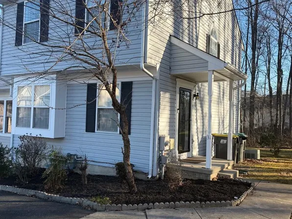 31 Wildfire Ln, New Castle, DE 19720