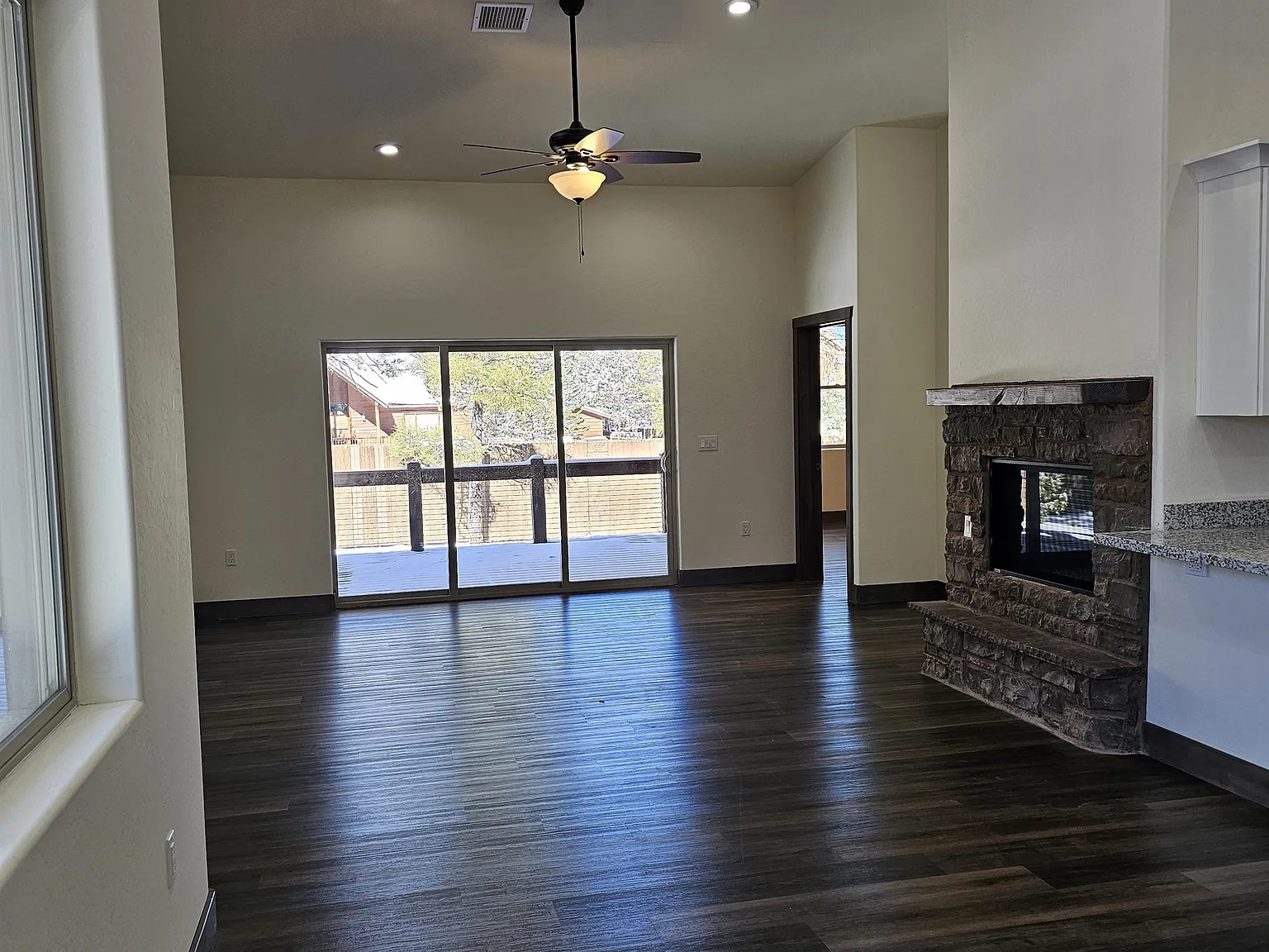 2850 West Villa Loop - 1 — Photo 2