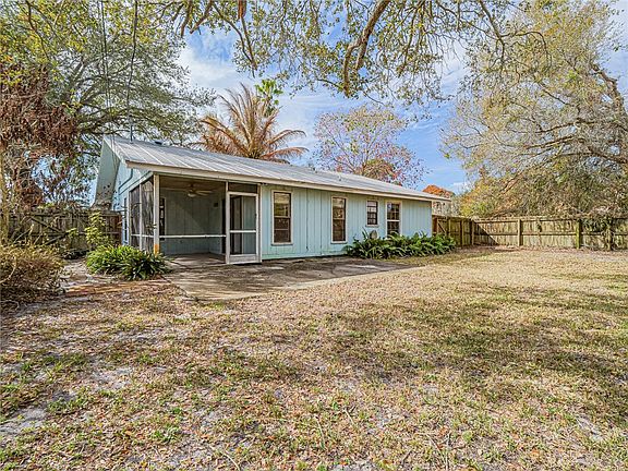 2nd image of 3196 1st Ln