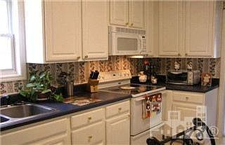 5th image of 10193 SE Stoneybrook Court