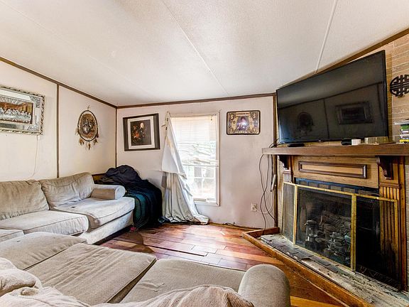 5th image of 110 Willingham Rd
