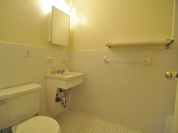5th image of 264 W 115th St APT 5A