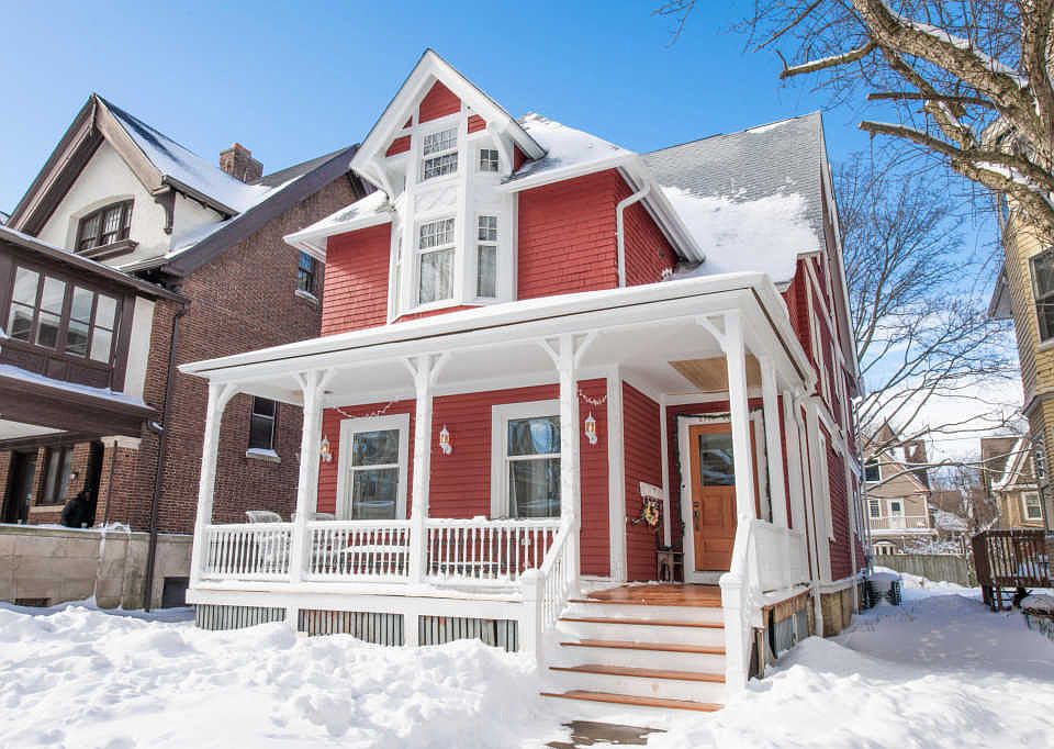 1st image of 2717 N Hackett Ave #2715