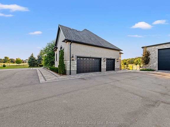 5th image of 214 Jerseyville Rd