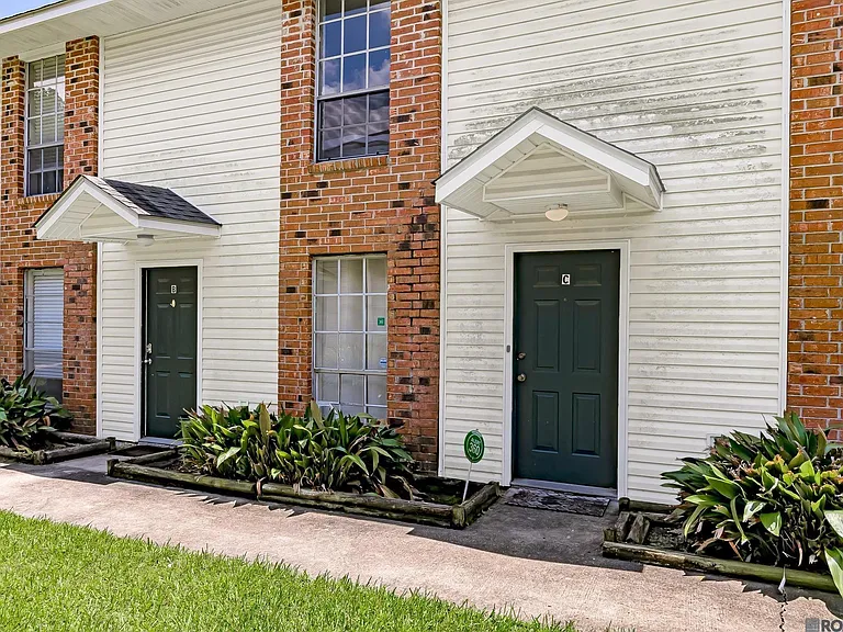1730 Brightside Dr #C — Photo 2