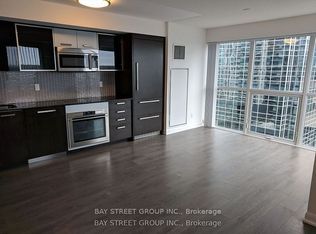 5162 Yonge St #1112, Toronto, ON M2N 0E9