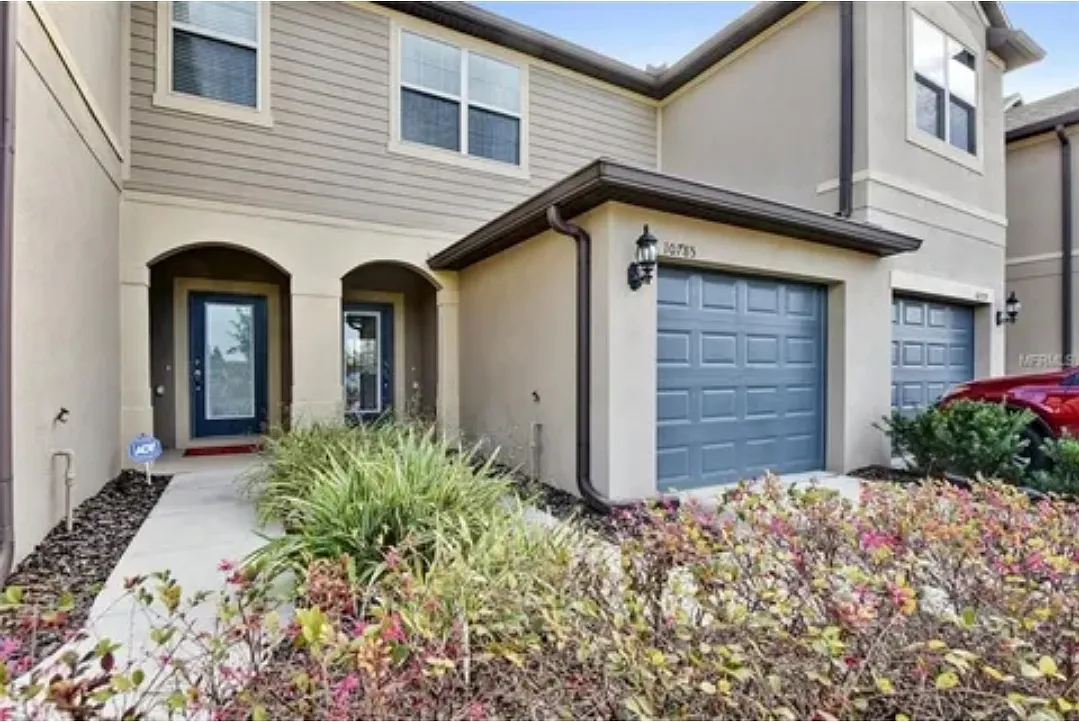 Building Photo - 10785 Corsican Ln #301