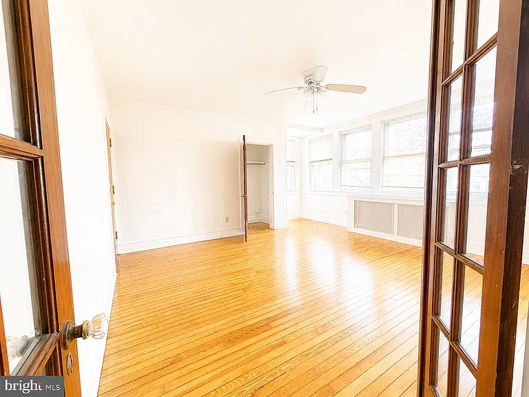 522 E Main St #B — Photo 7
